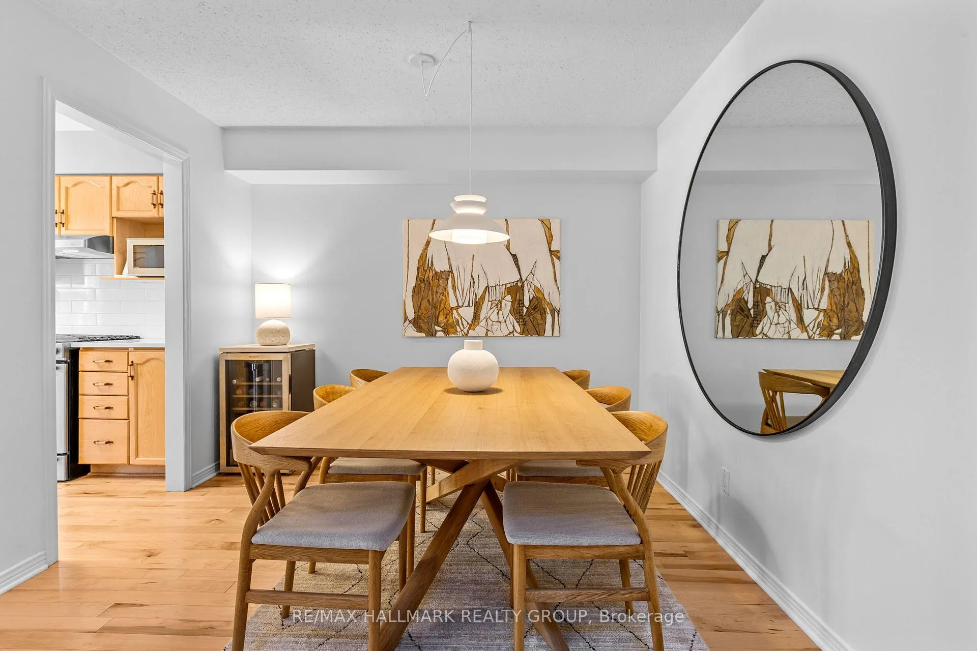 Photo 8 of 4319 Owl Valley Drive, Ottawa, Riverside South/Gloucester Glen — HOMEH