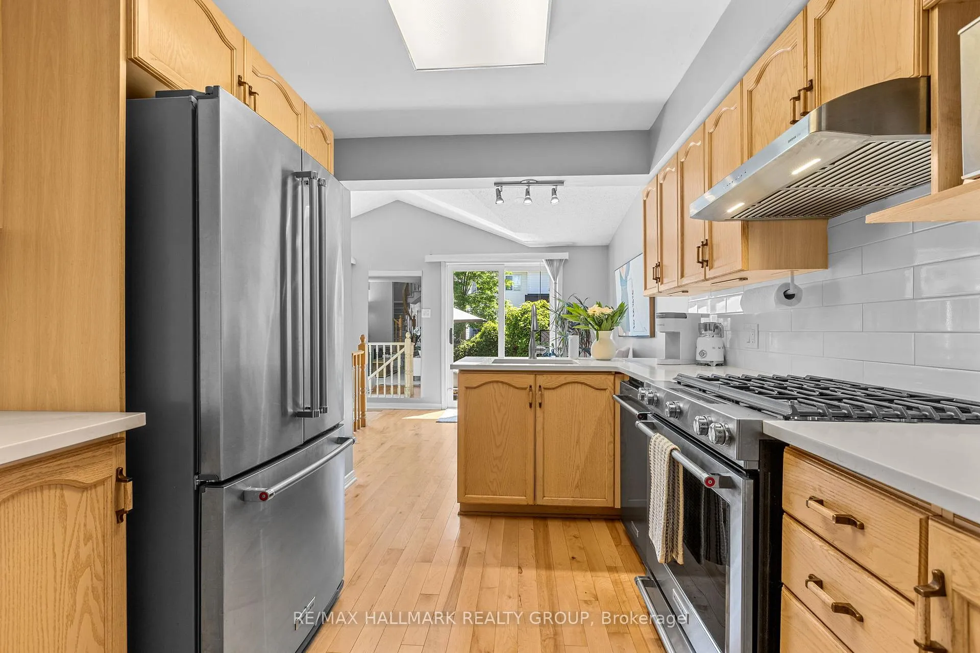 Photo 13 of 4319 Owl Valley Drive, Ottawa, Riverside South/Gloucester Glen — HOMEH