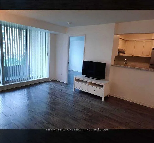 Photo 4 of Unit 705, 29 Pemberton Avenue, North York, Newtonbrook East — HOMEH