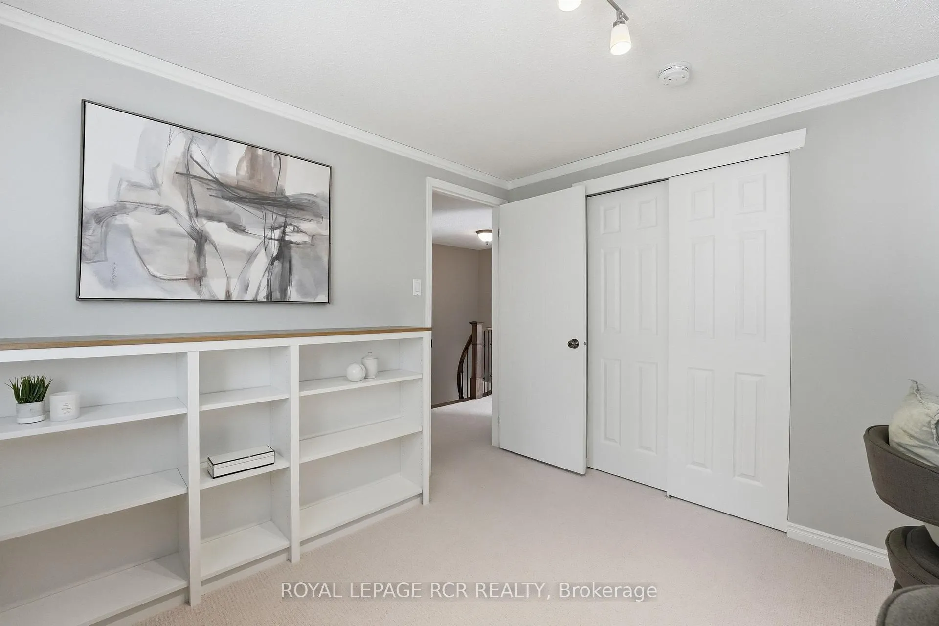 Photo 29 of 40 Moffat Crescent, Aurora, Aurora Heights — HOMEH