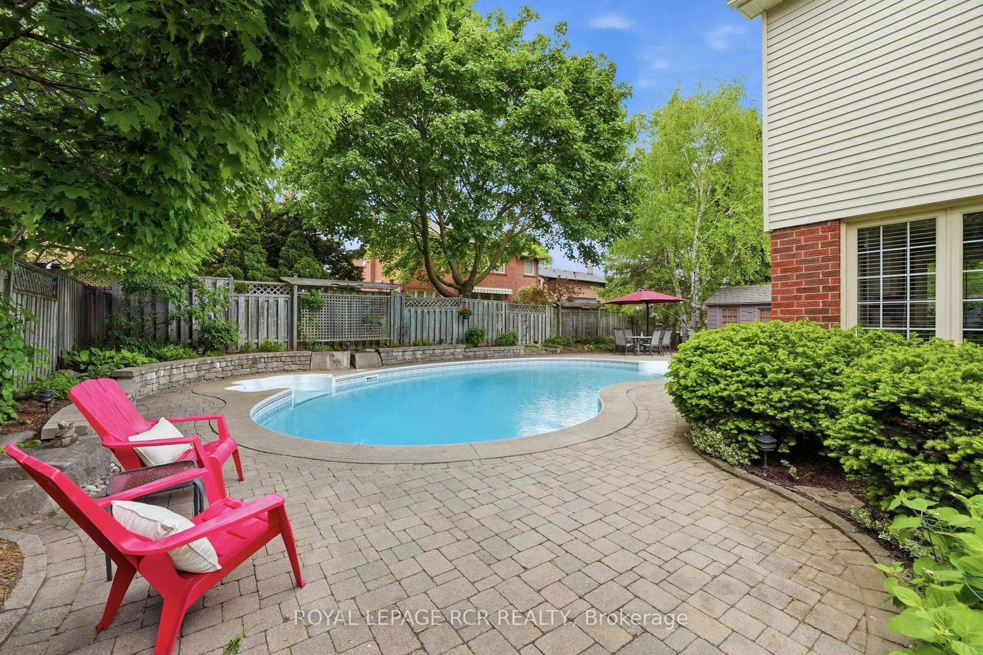 Photo 36 of 40 Moffat Crescent, Aurora, Aurora Heights — HOMEH