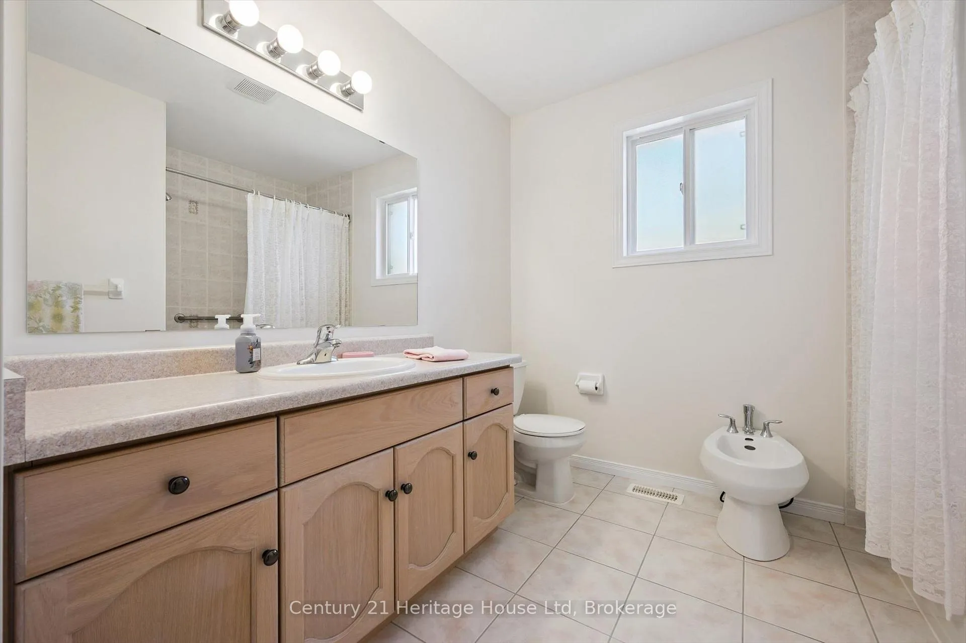 Photo 34 of 35 Shackleton Drive, Guelph, Grange Road — HOMEH