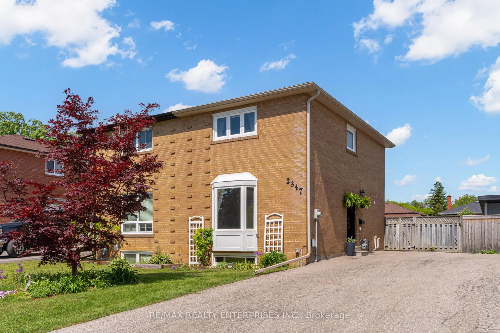 Photo 1 of 2347 Brookhurst Road, Mississauga, Clarkson — HOMEH