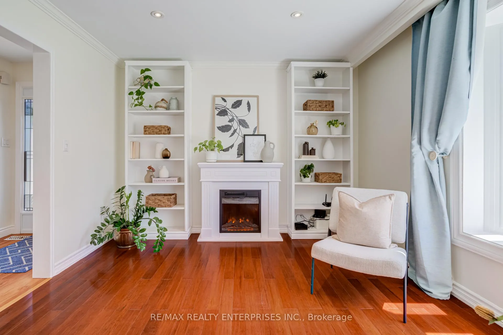 Photo 5 of 2347 Brookhurst Road, Mississauga, Clarkson — HOMEH