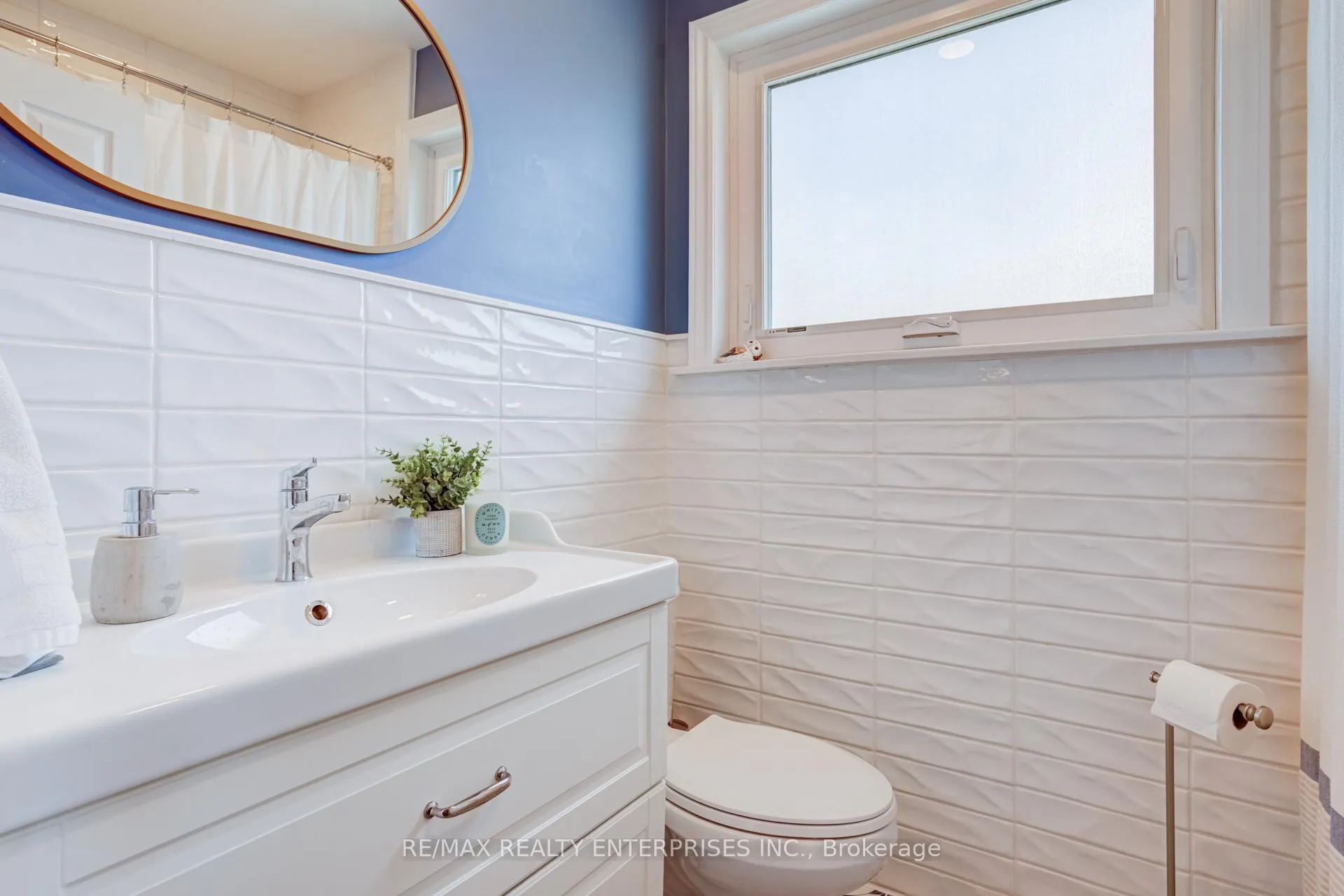 Photo 16 of 2347 Brookhurst Road, Mississauga, Clarkson — HOMEH