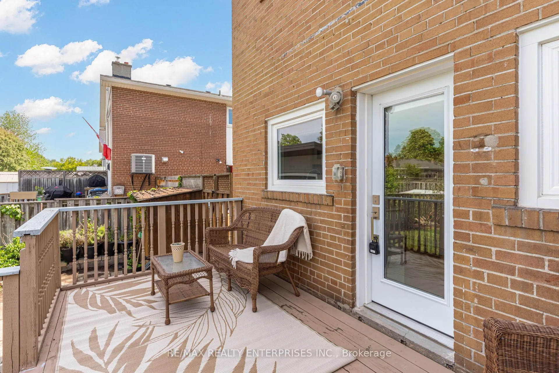Photo 24 of 2347 Brookhurst Road, Mississauga, Clarkson — HOMEH