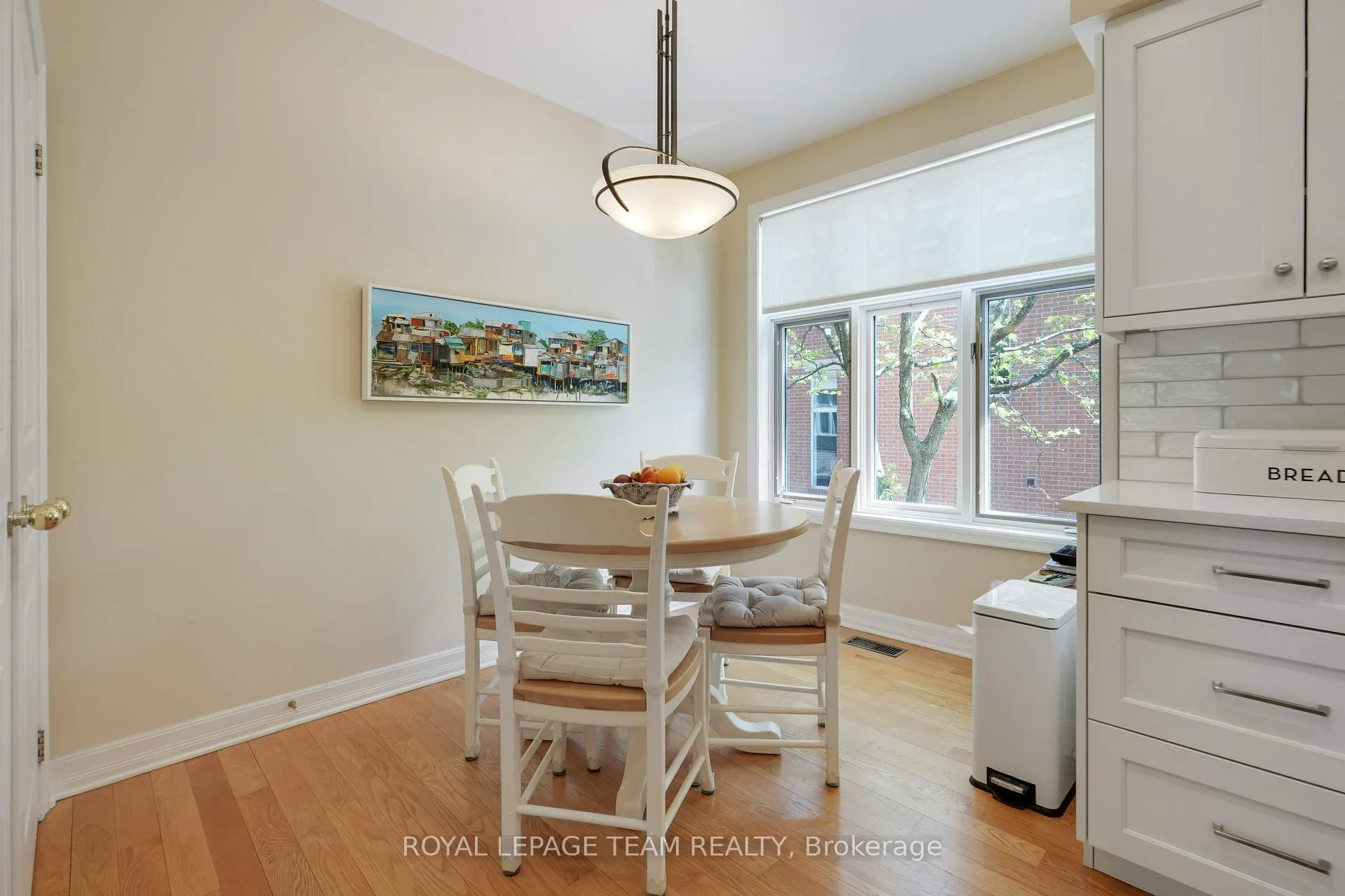 Photo 20 of 13 Oak Park Private, Ottawa, Westboro North — HOMEH