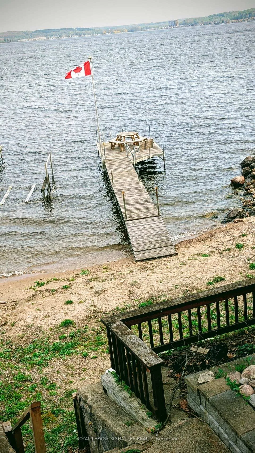 Front of 427 Mundys Bay Road