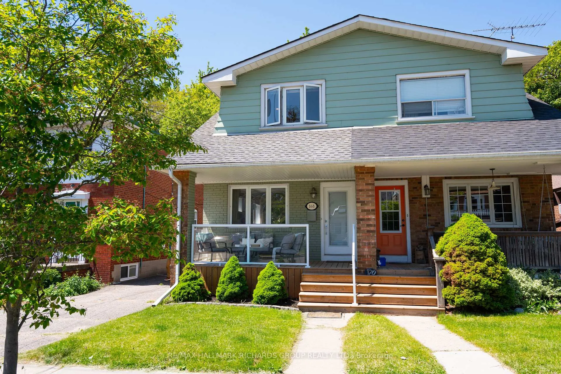 Front of 168 Blantyre Avenue