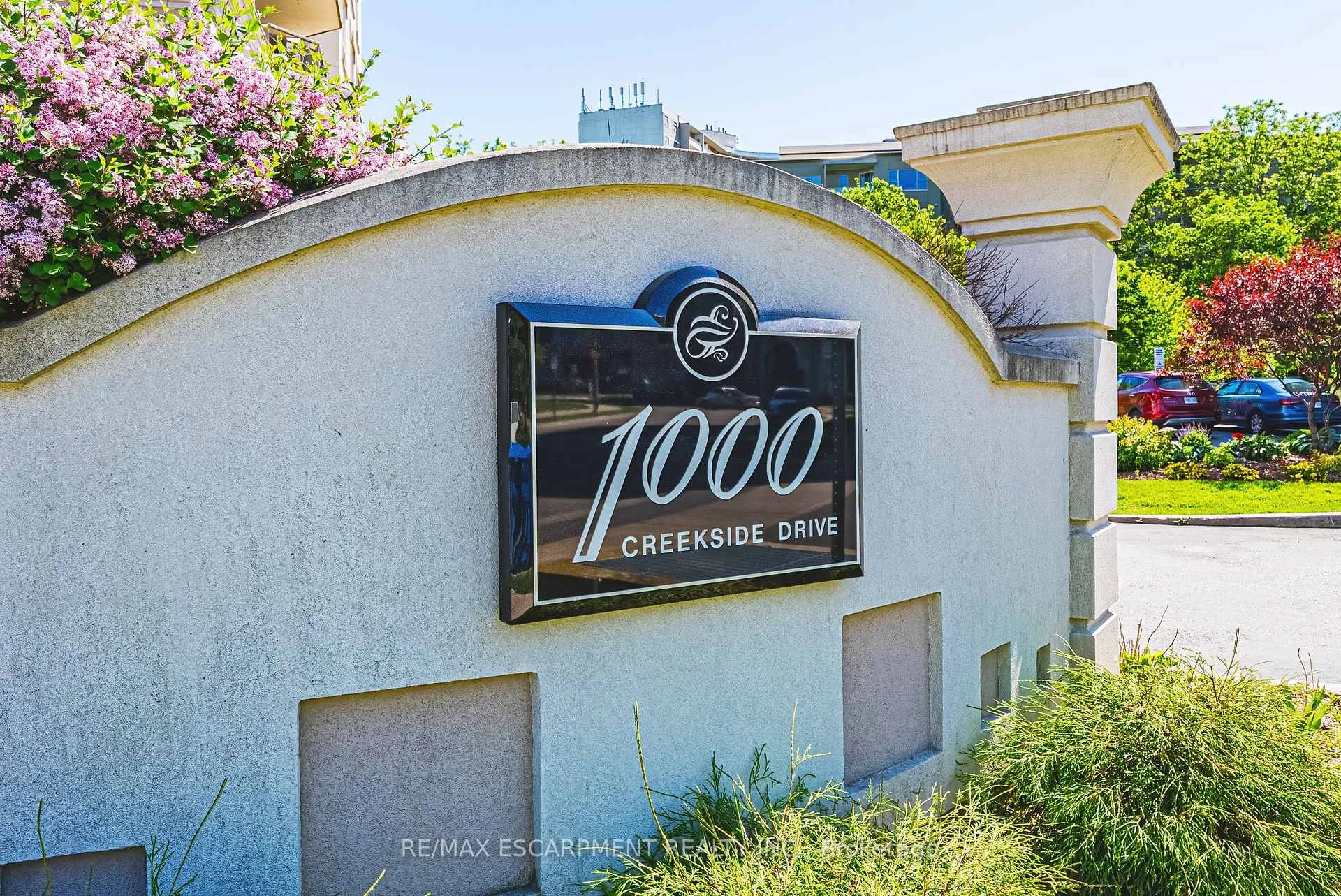 Photo 6 of Unit 204, 1000 Creekside Drive, Hamilton, Dundas — HOMEH