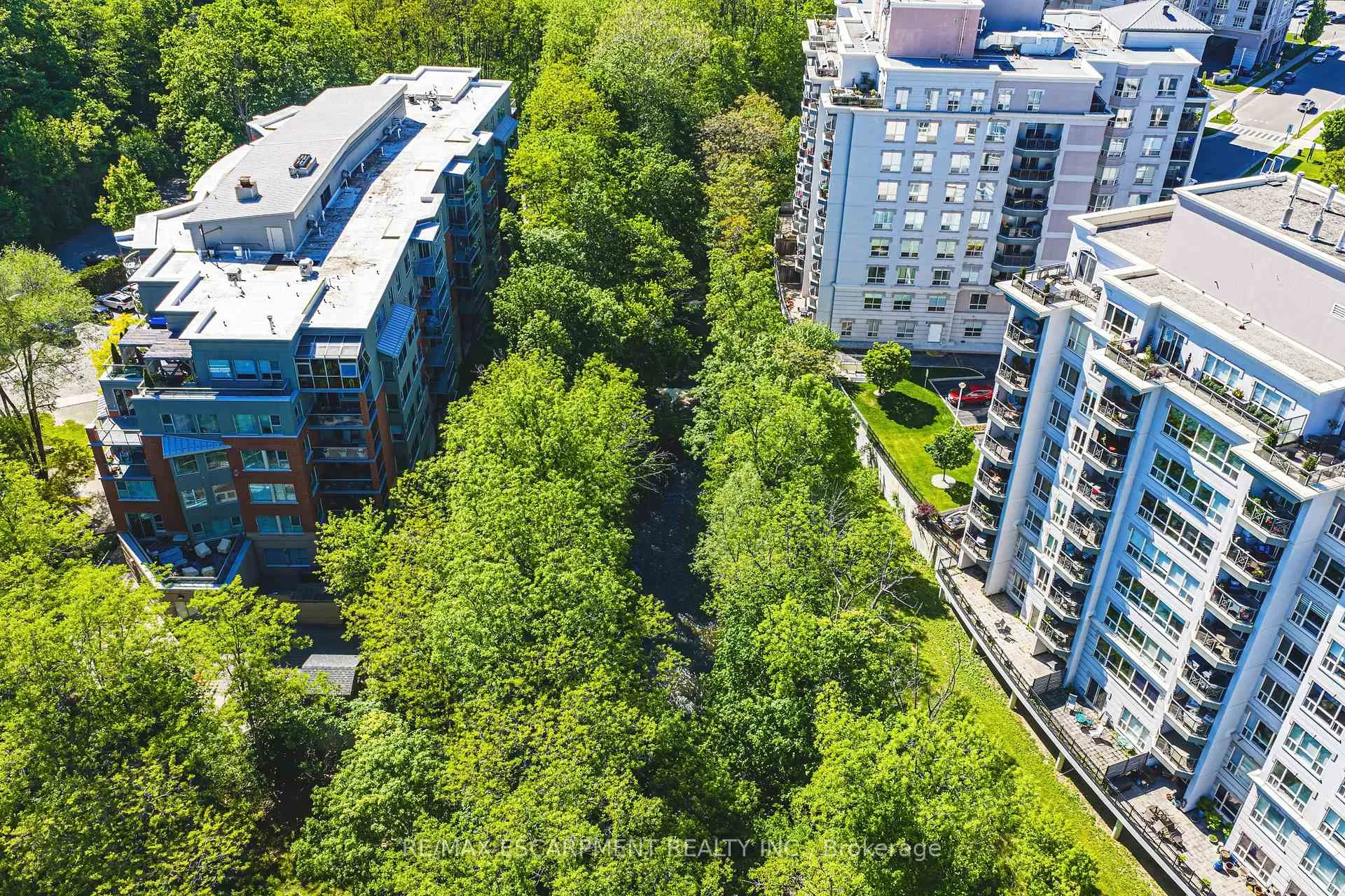 Photo 35 of Unit 204, 1000 Creekside Drive, Hamilton, Dundas — HOMEH