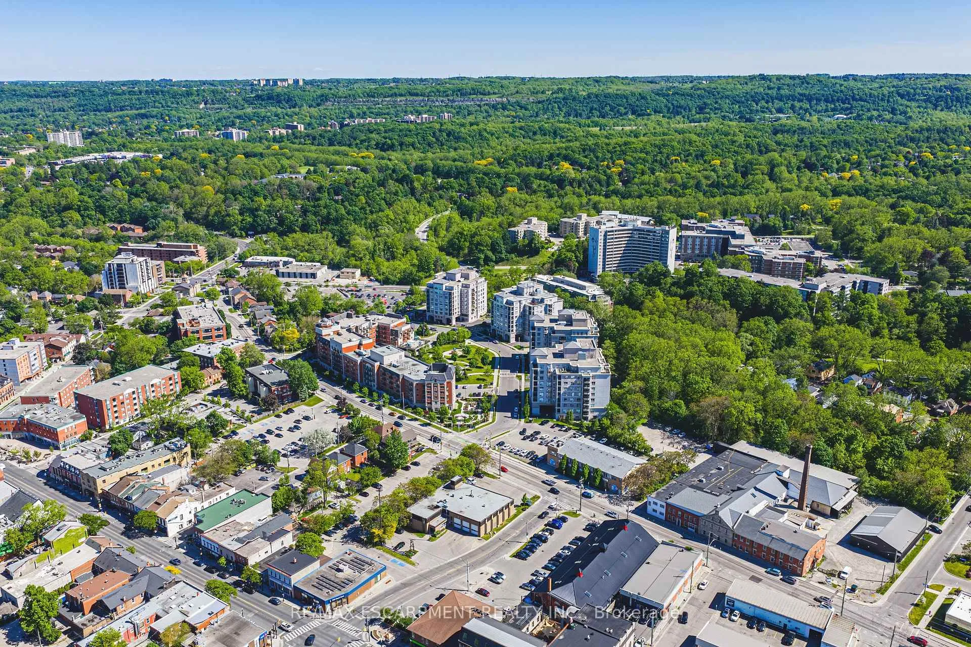 Photo 41 of Unit 204, 1000 Creekside Drive, Hamilton, Dundas — HOMEH
