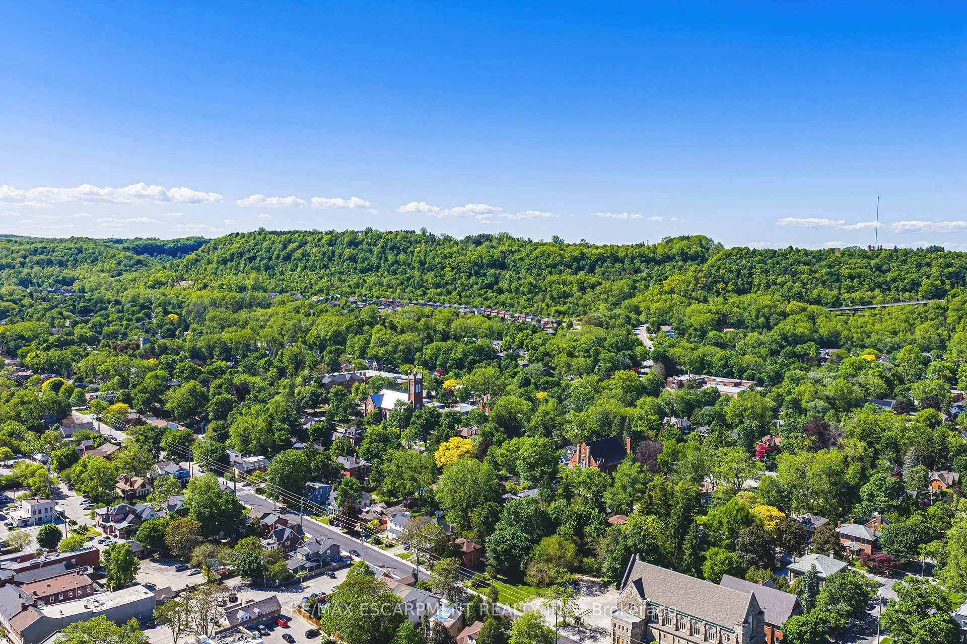 Photo 45 of Unit 204, 1000 Creekside Drive, Hamilton, Dundas — HOMEH