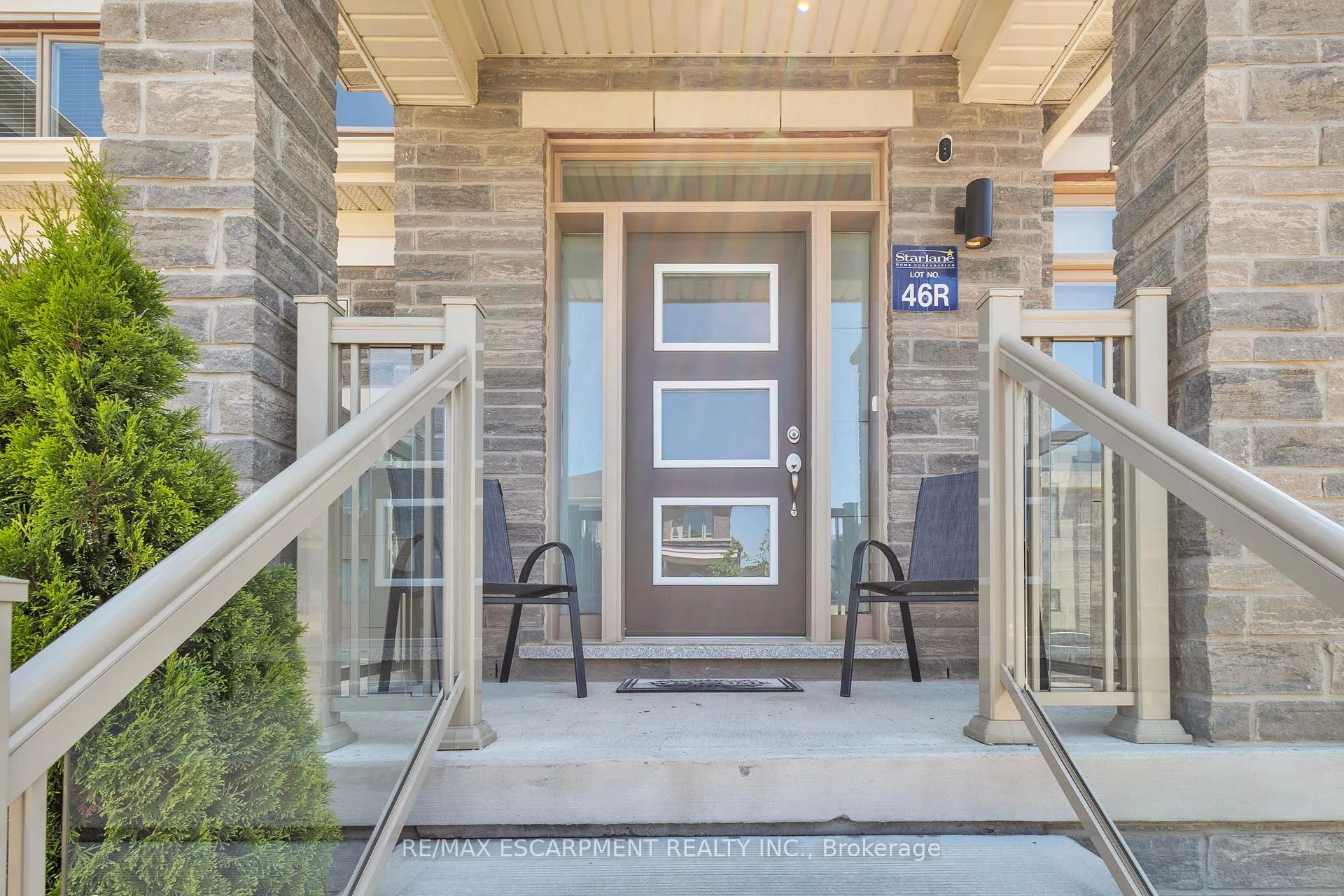 Photo 6 of 101 Westfield Crescent, Hamilton, Waterdown — HOMEH