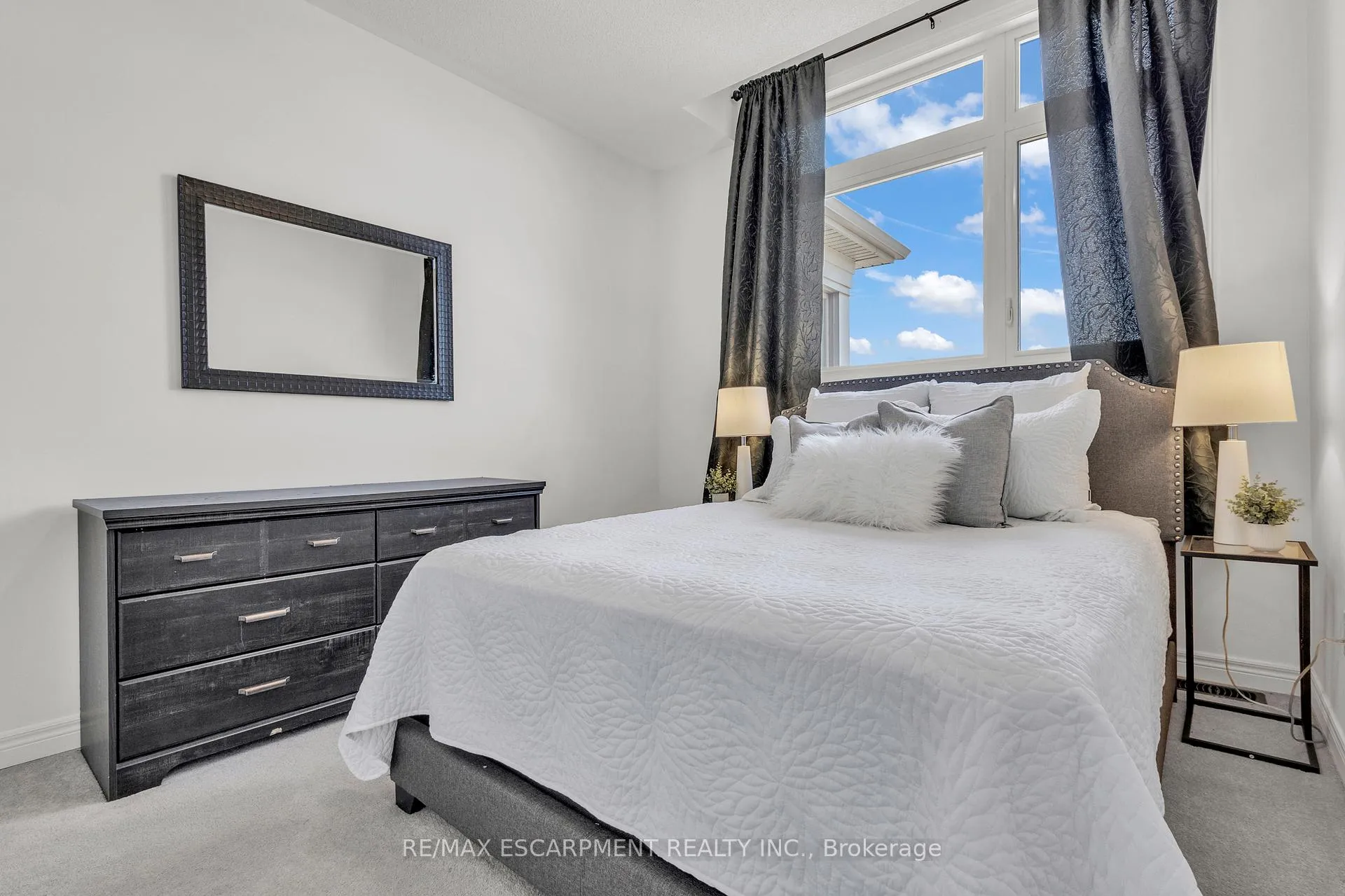 Photo 28 of 101 Westfield Crescent, Hamilton, Waterdown — HOMEH