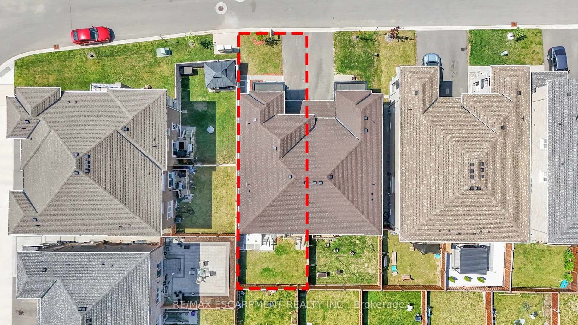 Photo 48 of 101 Westfield Crescent, Hamilton, Waterdown — HOMEH