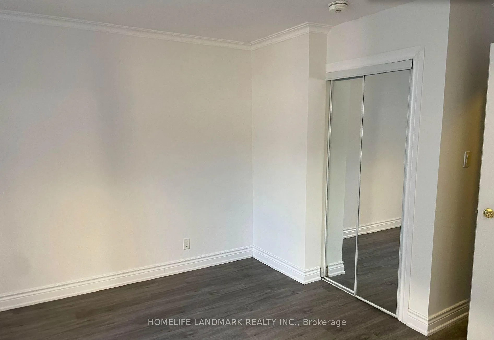 Photo 2 of Unit 102, 676 Mount Pleasant Road, Toronto, Mount Pleasant West — HOMEH