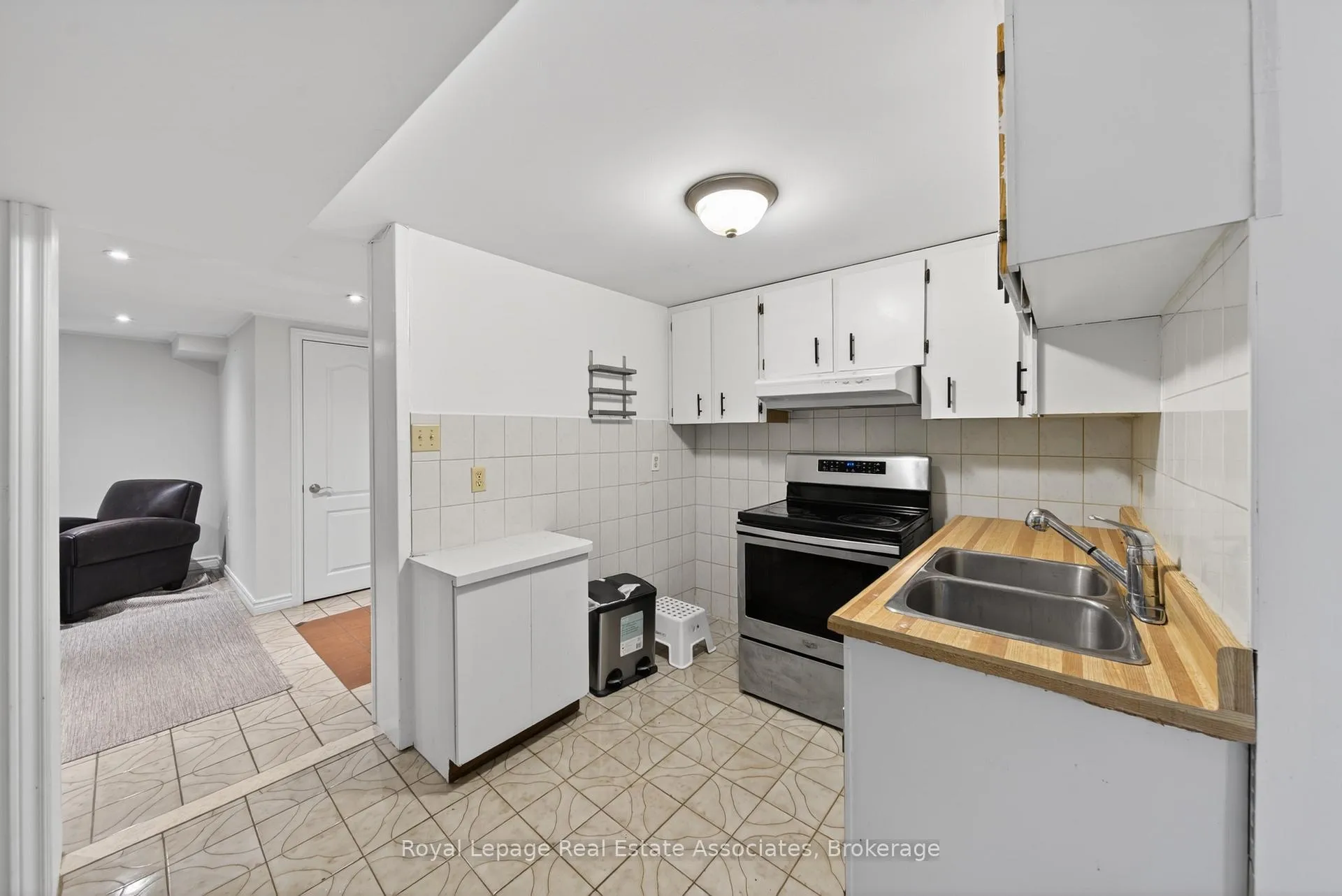 Photo 23 of 141 The Westway, Etobicoke, Willowridge-Martingrove-Richview — HOMEH