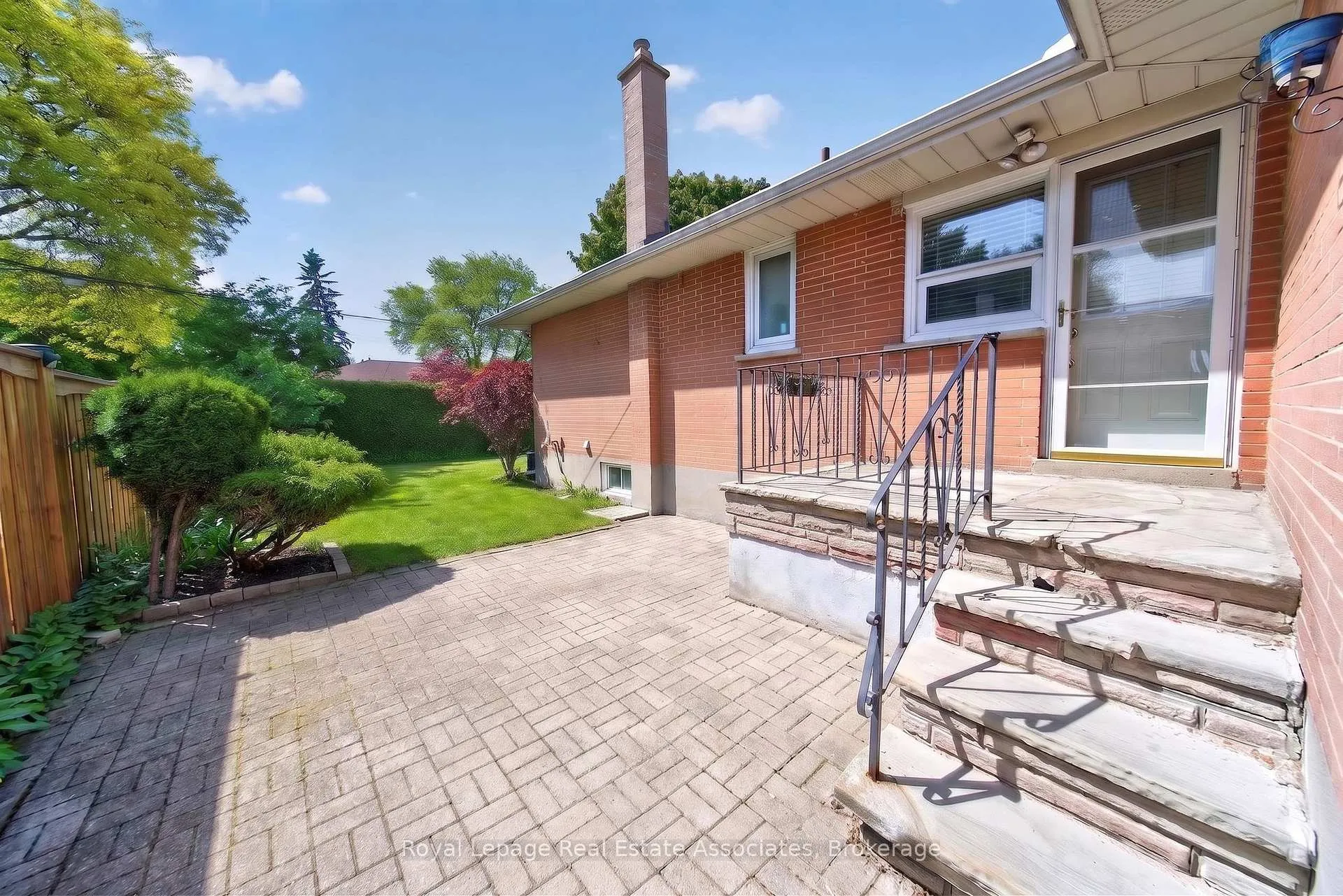 Photo 27 of 141 The Westway, Etobicoke, Willowridge-Martingrove-Richview — HOMEH