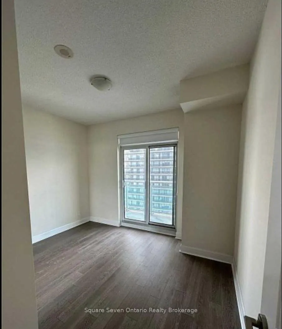 Photo 10 of Unit 1809, 33 Shore Breeze Drive, Etobicoke, Mimico — HOMEH