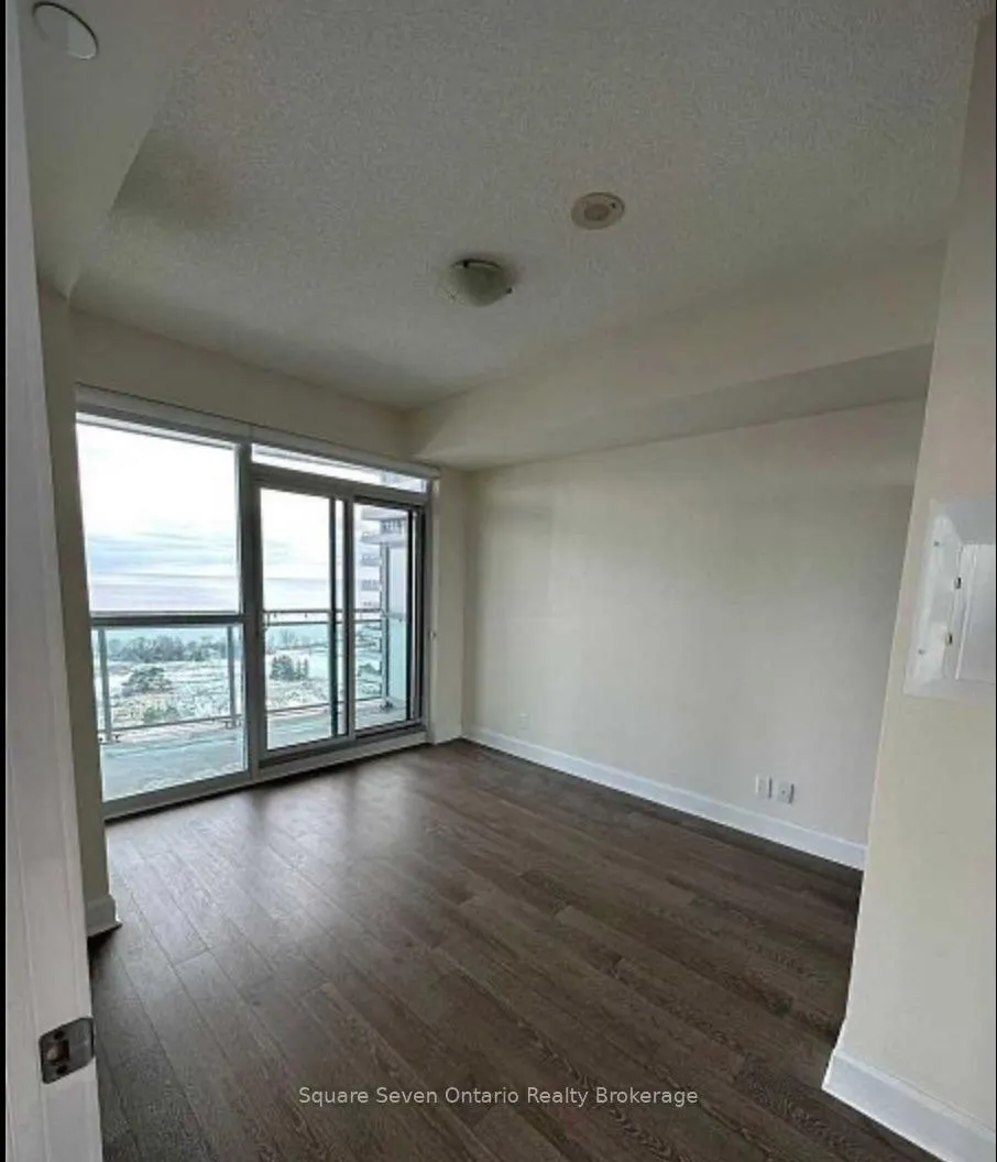 Photo 11 of Unit 1809, 33 Shore Breeze Drive, Etobicoke, Mimico — HOMEH