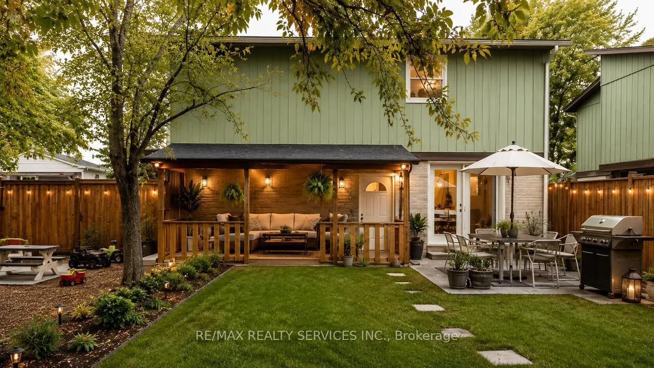 Photo 1 of Unit Upper, 10 Hero Square, Brampton, Central Park — HOMEH