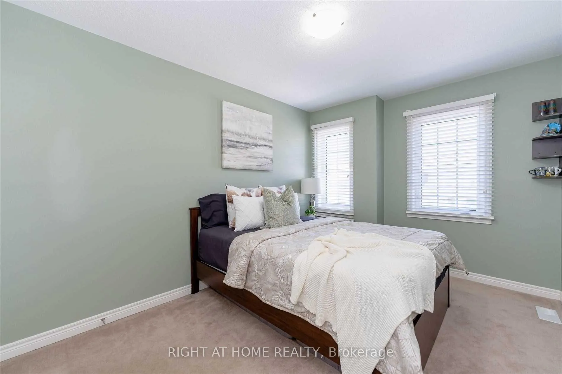 Photo 7 of 41 Dufay Road, Brampton, Northwest Brampton — HOMEH