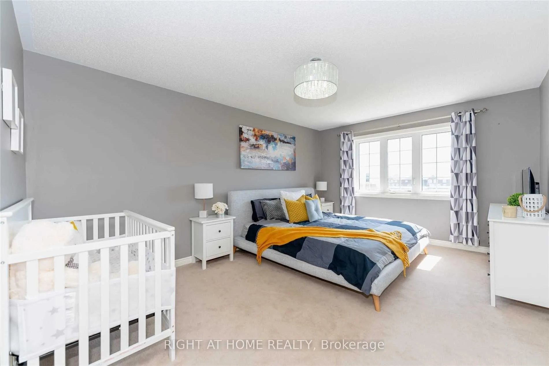 Photo 15 of 41 Dufay Road, Brampton, Northwest Brampton — HOMEH