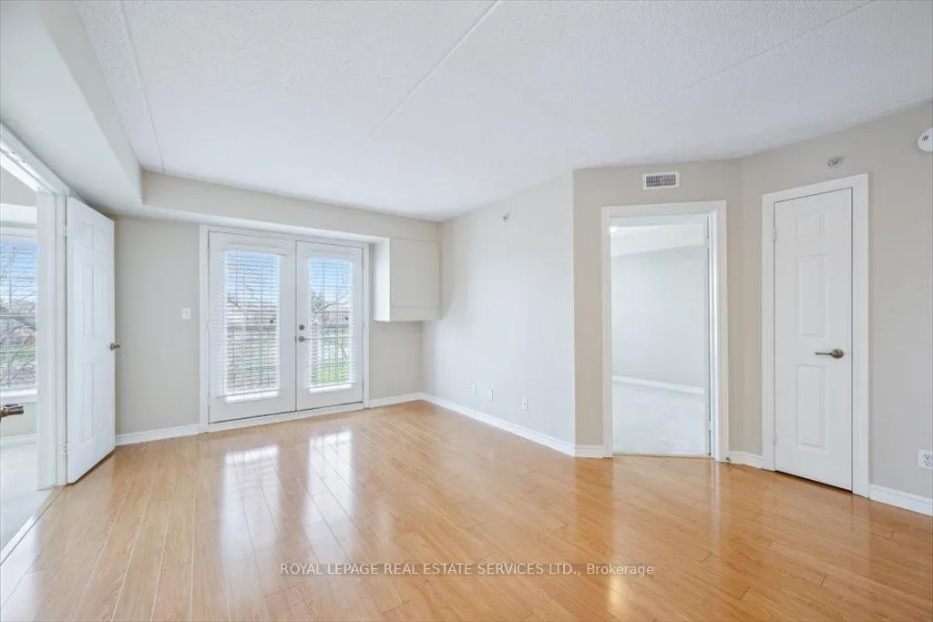 Photo 10 of Unit 303, 1490 Bishops Gate, Oakville, Glen Abbey — HOMEH