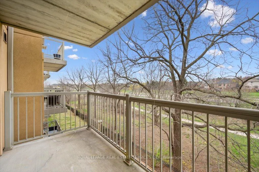 Photo 13 of Unit 303, 1490 Bishops Gate, Oakville, Glen Abbey — HOMEH