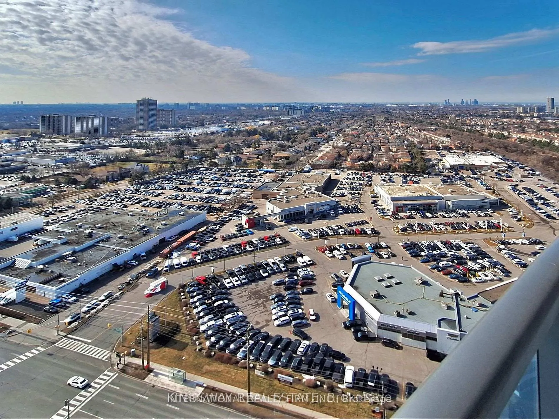 Photo 2 of Unit 2815, 7171 Yonge Street, Markham, Grandview — HOMEH