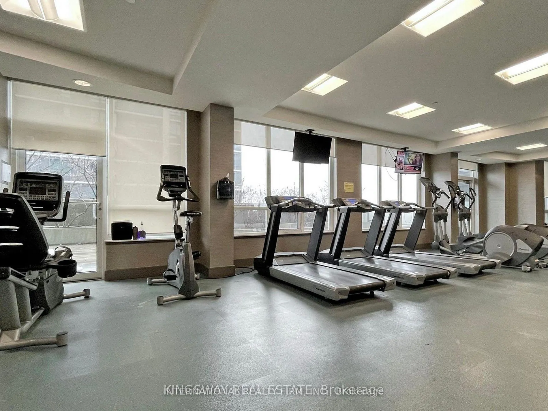 Photo 17 of Unit 2815, 7171 Yonge Street, Markham, Grandview — HOMEH