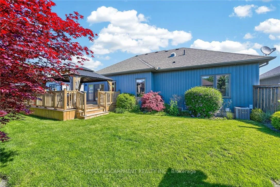 Photo 3 of 58 Postma Drive, Haldimand, Dunnville — HOMEH