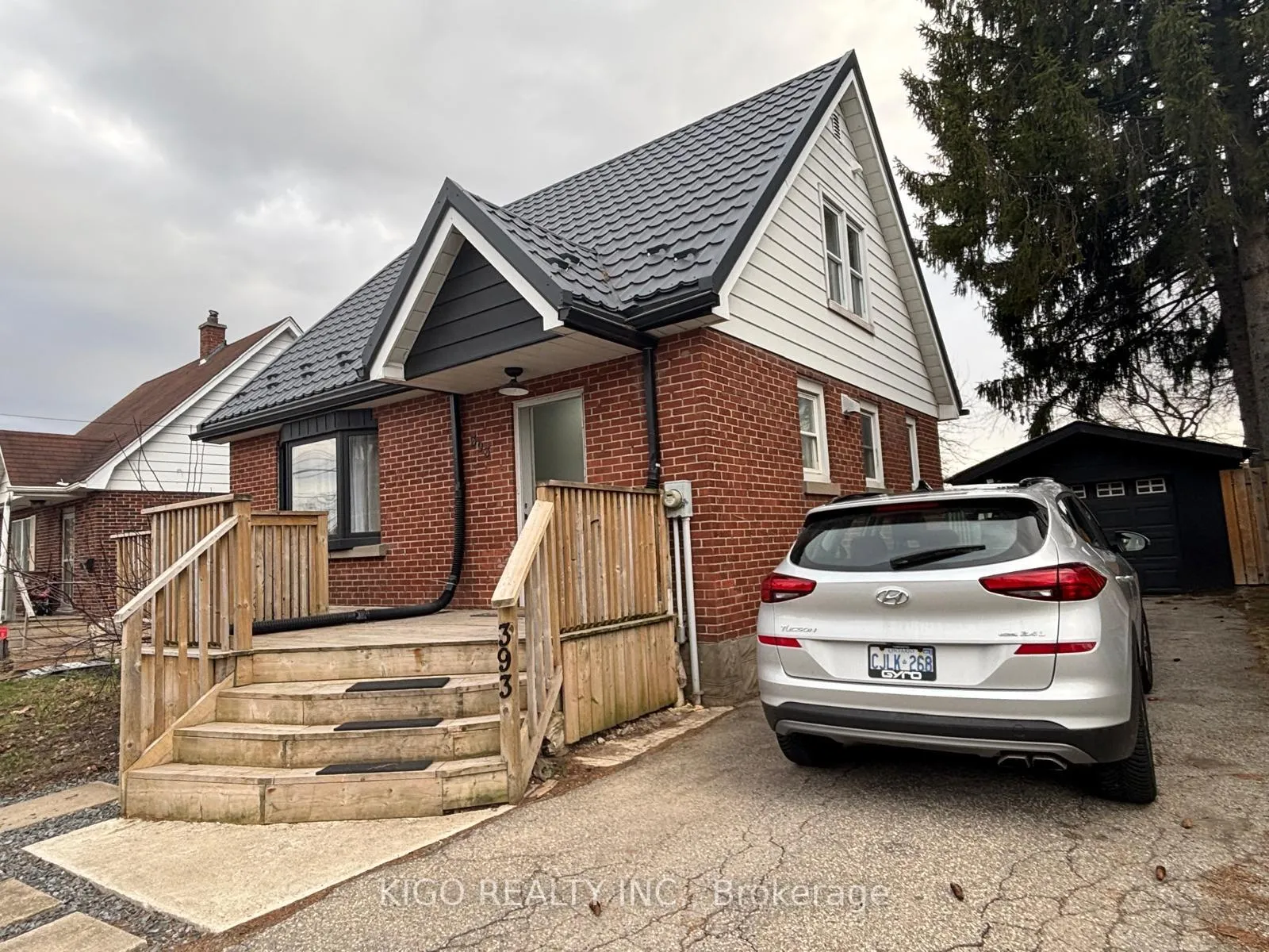 Front of Unit Basement, 393 Weber Street E
