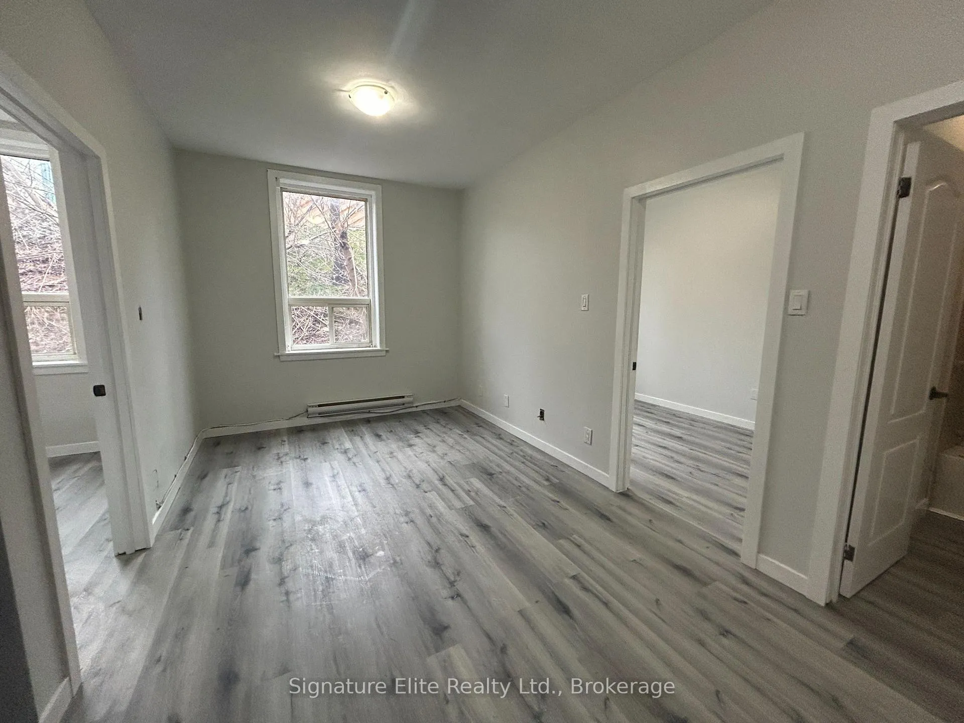 Photo 2 of Unit 4, 372 Darling Street, Brantford, East Ward — HOMEH