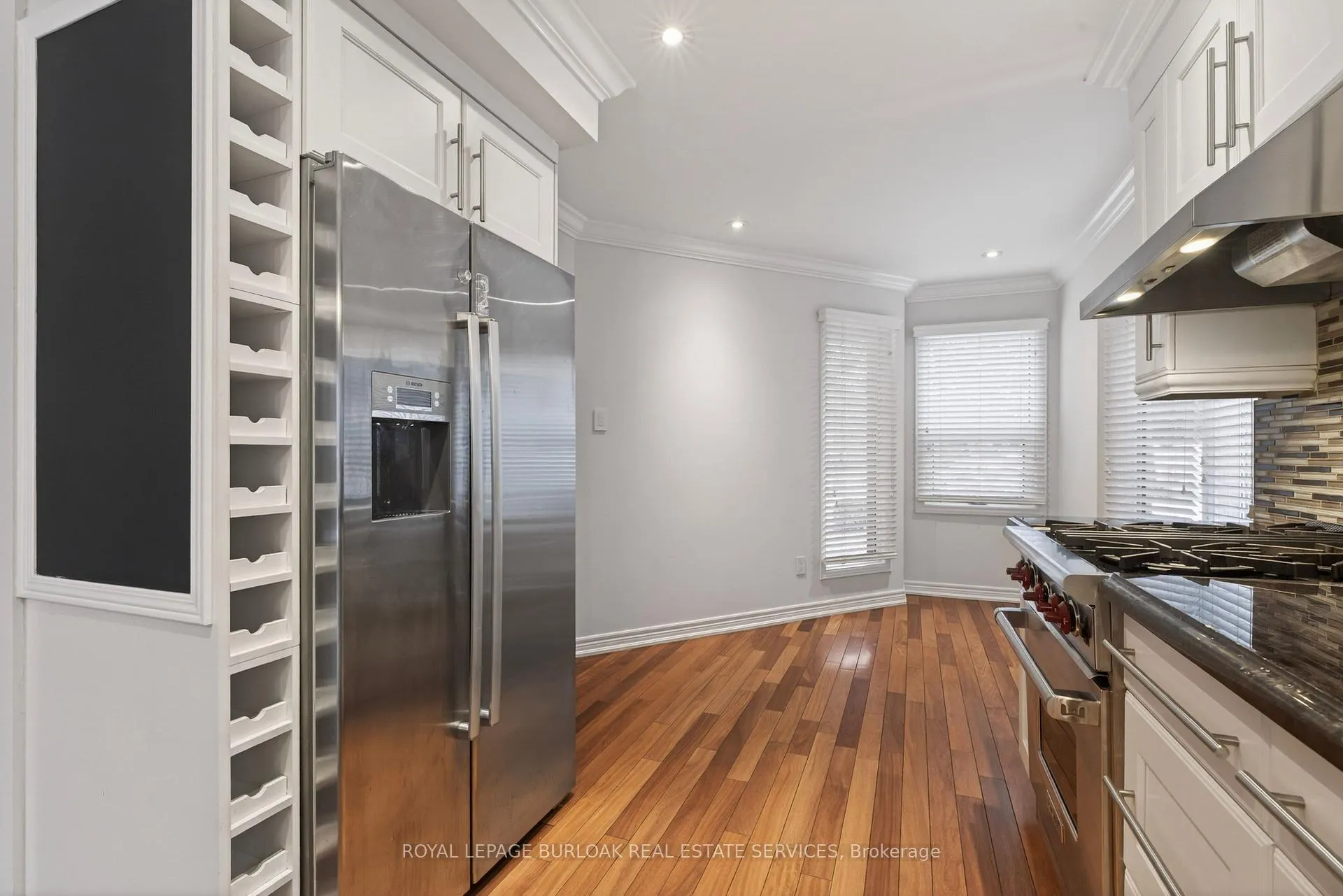 Photo 21 of Unit 11, 2065 Sixth Line, Oakville, River Oaks — HOMEH