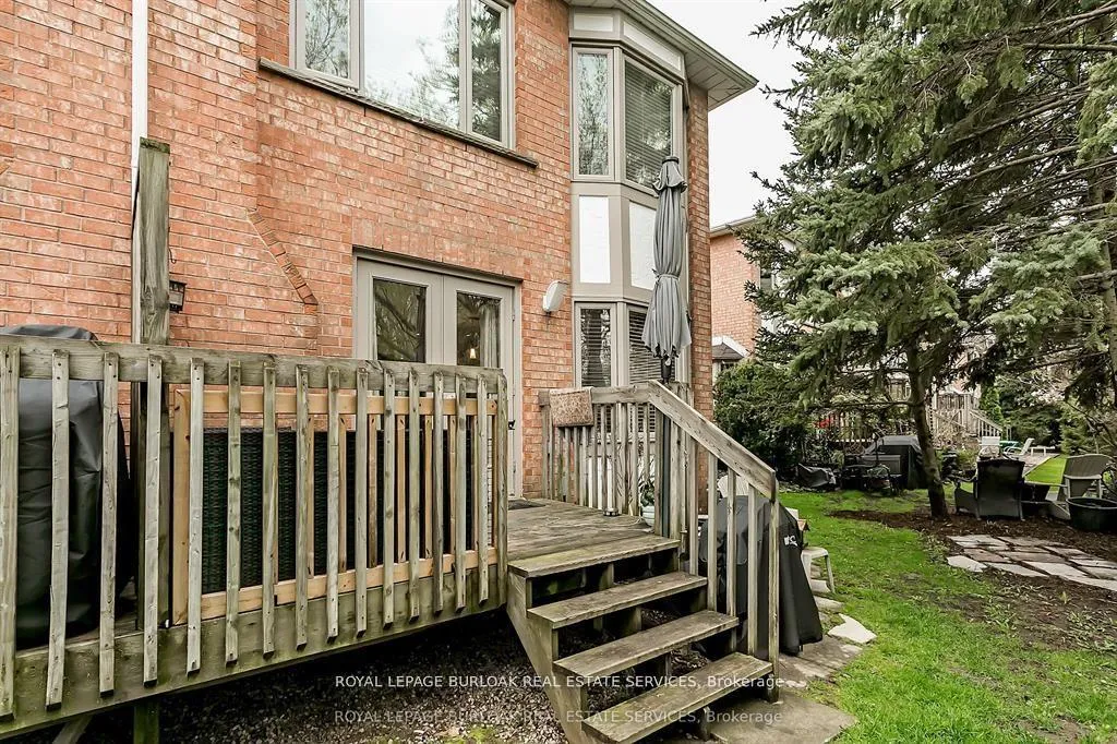Photo 38 of Unit 11, 2065 Sixth Line, Oakville, River Oaks — HOMEH