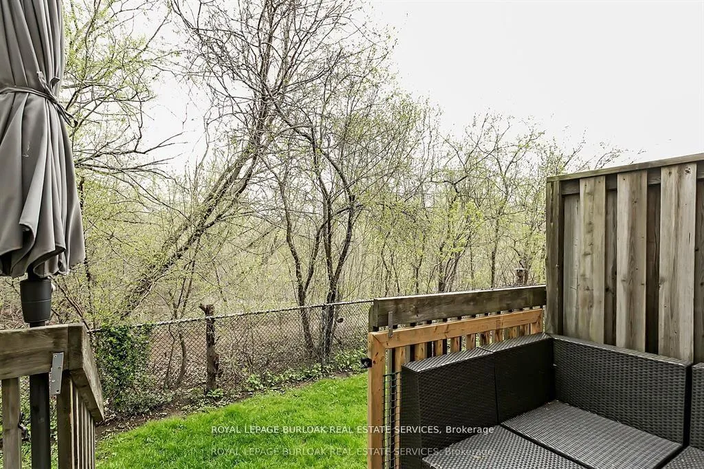Photo 40 of Unit 11, 2065 Sixth Line, Oakville, River Oaks — HOMEH