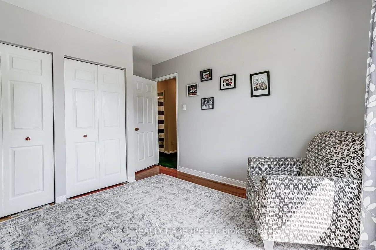 Photo 22 of 10 Duncannon Crescent, Brampton, Southgate — HOMEH
