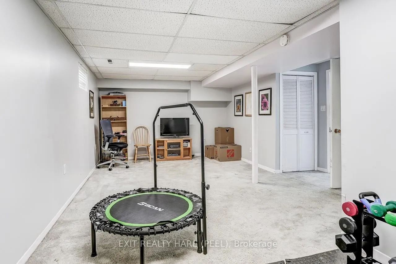 Photo 29 of 10 Duncannon Crescent, Brampton, Southgate — HOMEH