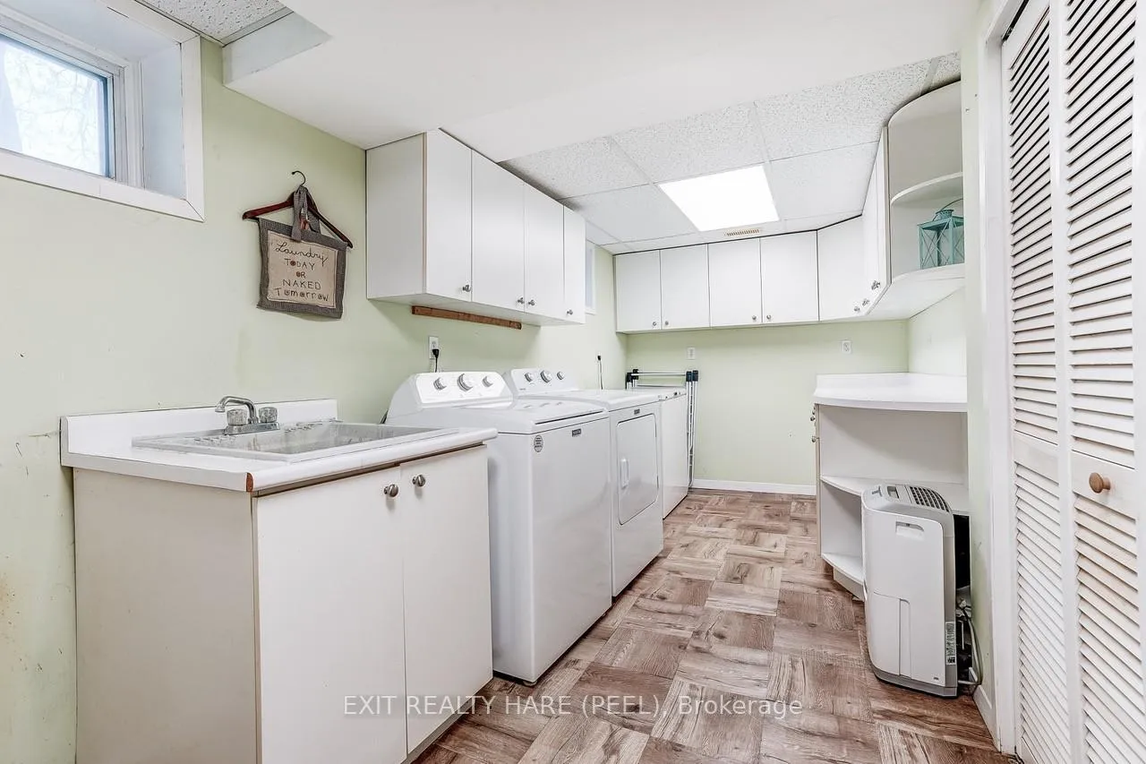 Photo 30 of 10 Duncannon Crescent, Brampton, Southgate — HOMEH