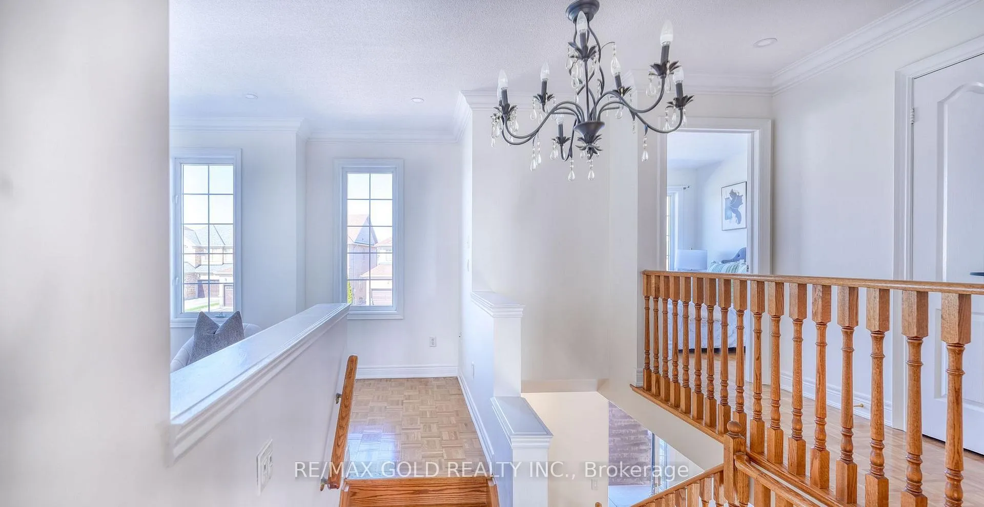 Photo 23 of 28 Prada Court, Brampton, Vales of Castlemore North — HOMEH