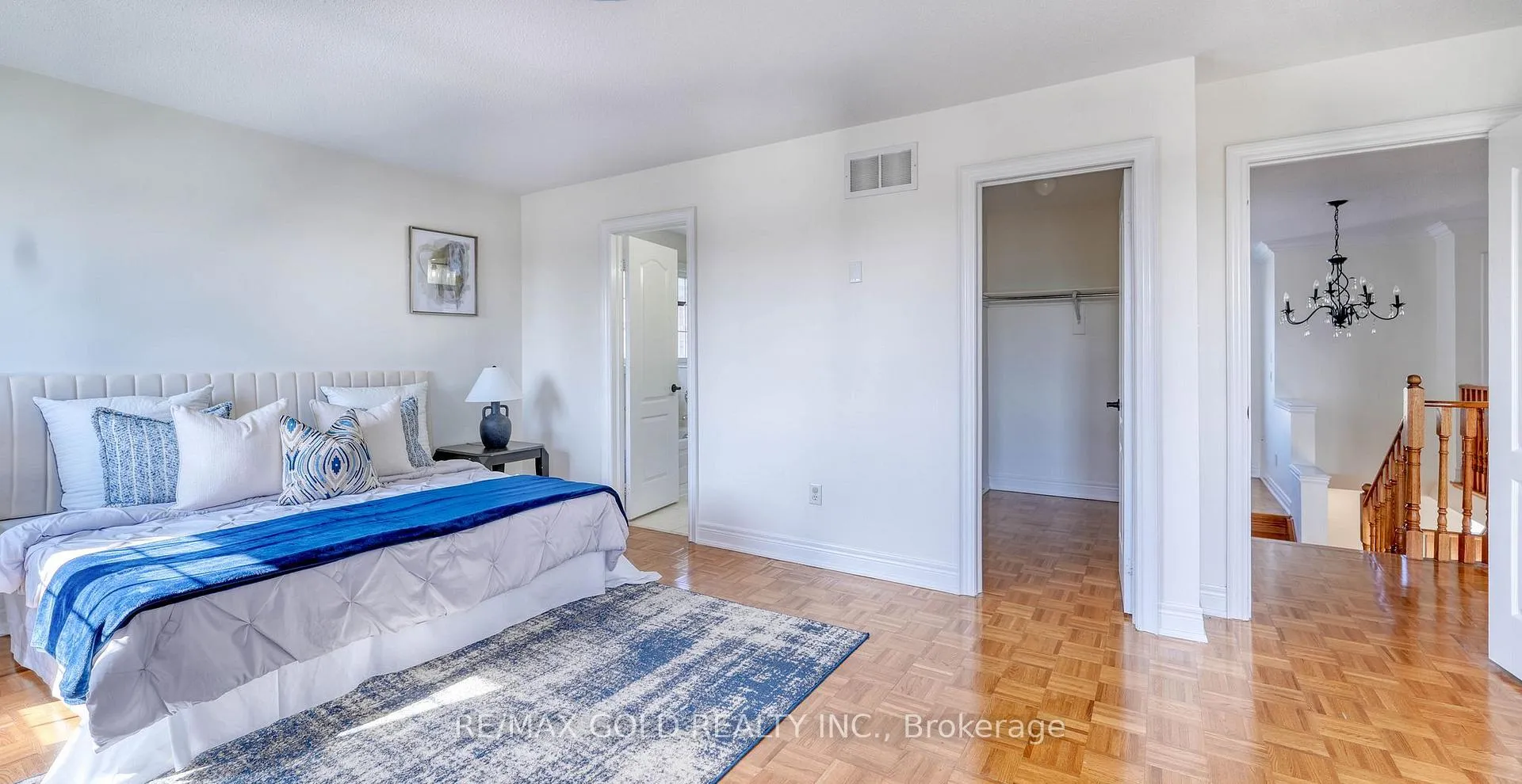 Photo 29 of 28 Prada Court, Brampton, Vales of Castlemore North — HOMEH