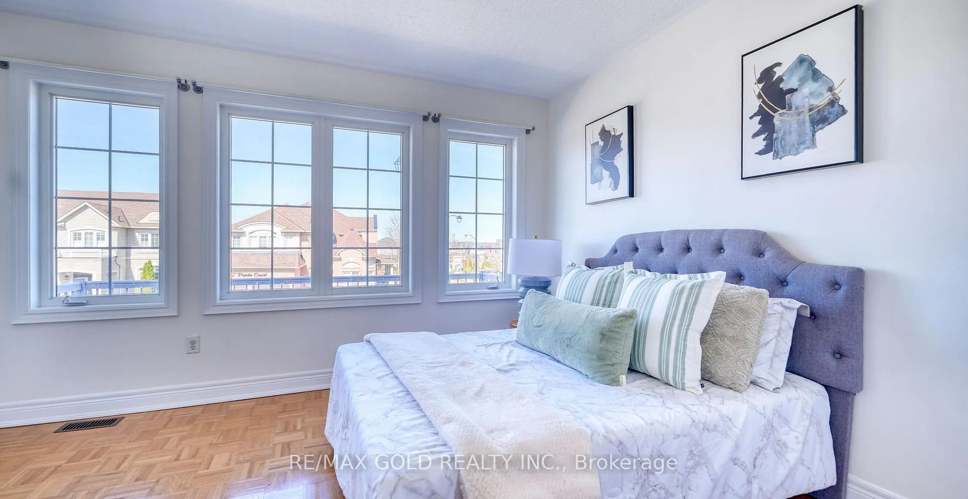 Photo 31 of 28 Prada Court, Brampton, Vales of Castlemore North — HOMEH