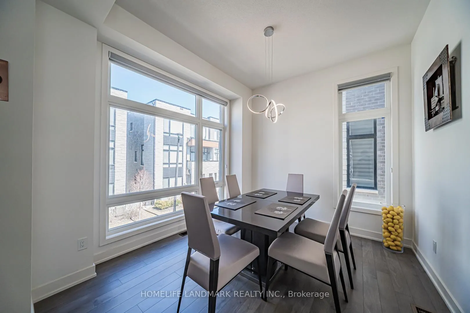 Photo 12 of 22 Benoit Street, Vaughan, Vellore Village — HOMEH
