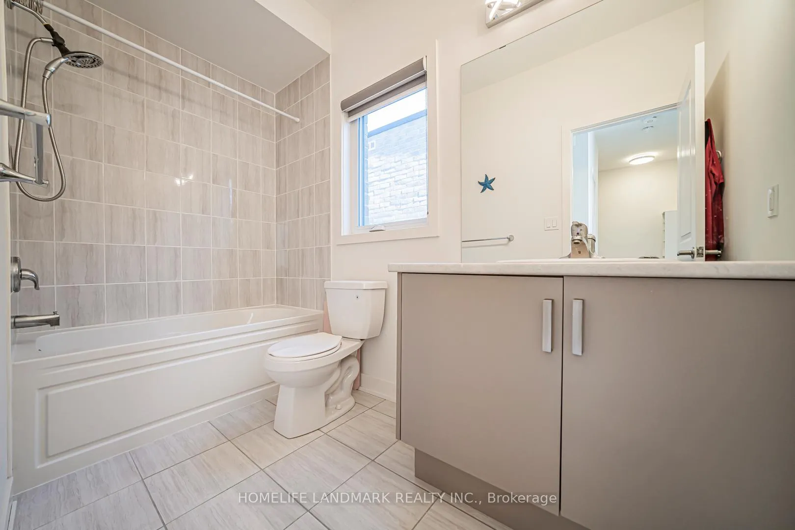 Photo 18 of 22 Benoit Street, Vaughan, Vellore Village — HOMEH