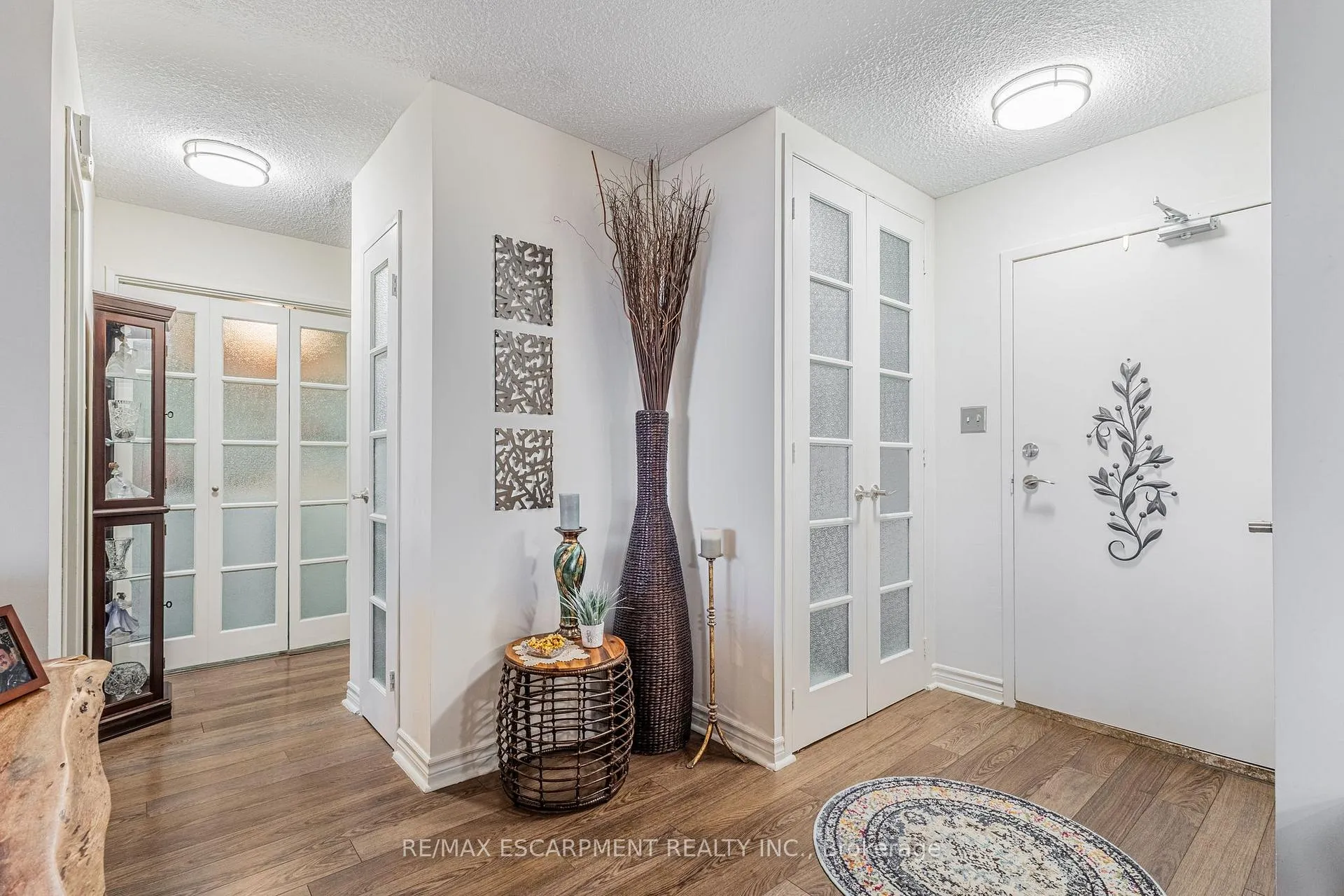 Photo 5 of Unit 1701, 500 Green Road E, Hamilton, Stoney Creek — HOMEH