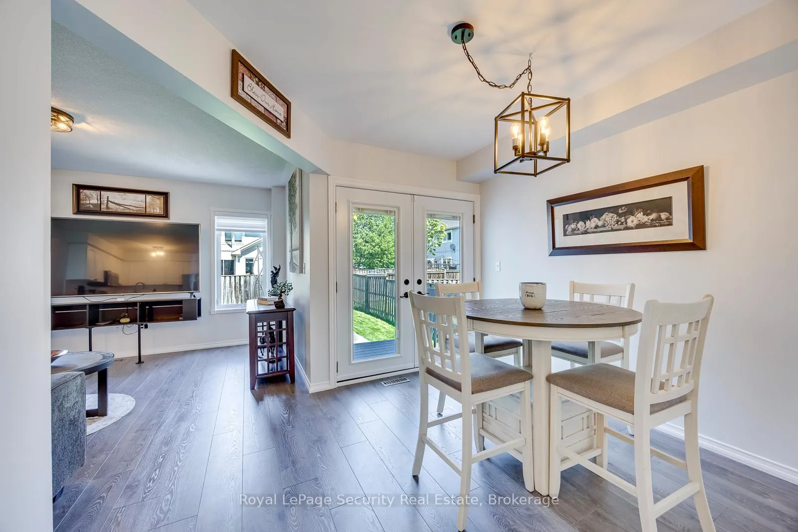 Photo 13 of 81 Ipswich Place, Whitby, Brooklin — HOMEH