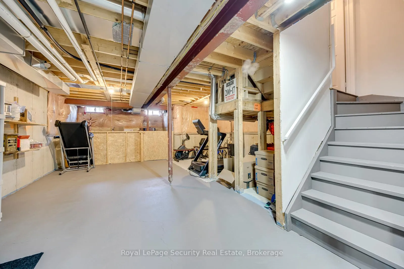 Photo 20 of 81 Ipswich Place, Whitby, Brooklin — HOMEH