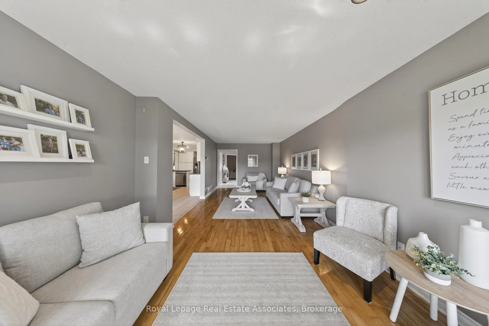 Photo 17 of 48 Hudson Drive, Brampton, Fletcher's West — HOMEH